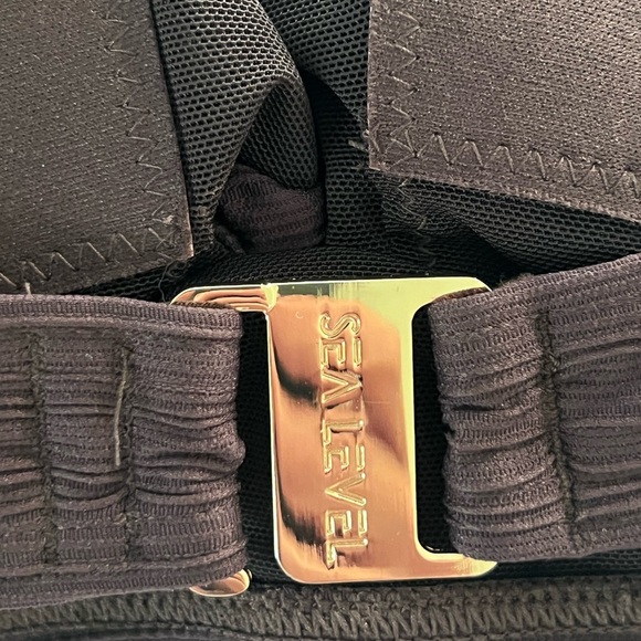 Sea Level Eco Essentials Cross Front Multifit Bra Top Espresso US 6 NWT - Picture 8 of 8